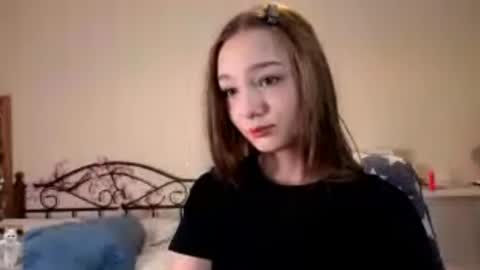 Snapshot of honeycomfya chatting on 16, 4, 2026 Masha online show from 16, 4, 2026