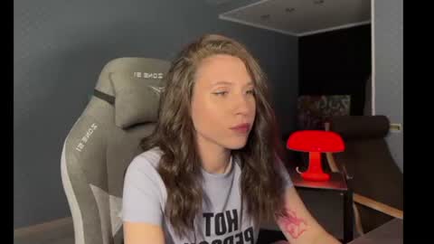 honeyed_hazze online show from 8, 6, 2026