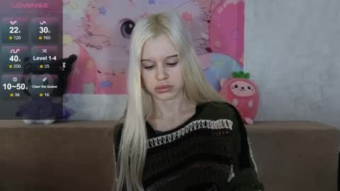 Snapshot of honeygold__ chatting on 29, 4, 2026 Lisa online show from 29, 4, 2026