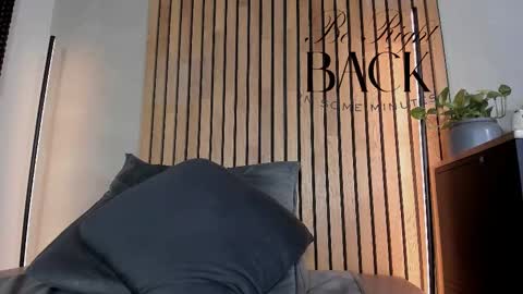 Sofia independent model online show from 9, 10, 2025