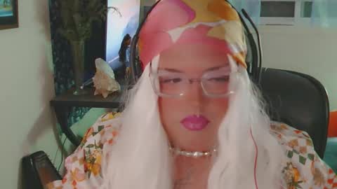 honeylavender777 online show from 14, 12, 2025