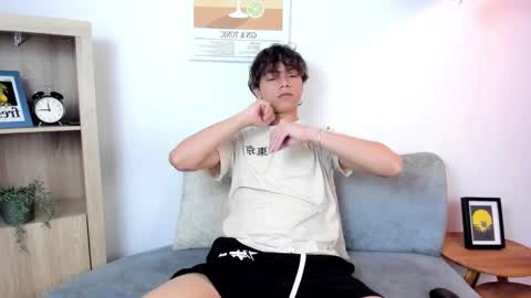 honeymoon_sariel online show from 1, 2, 2026