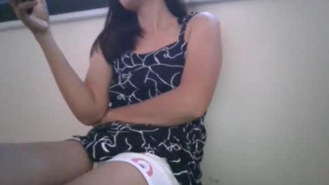 honeytarte online show from 8, 4, 2026