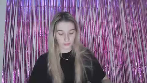 Snapshot of honeyveil chatting on 10, 2, 2026 honeyveil online show from 10, 2, 2026