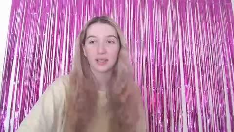 Snapshot of honeyveil chatting on 20, 2, 2026 honeyveil online show from 20, 2, 2026