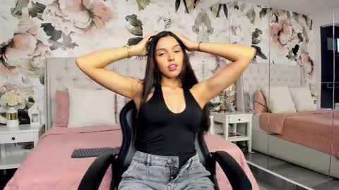 Honey online show from 24, 4, 2026