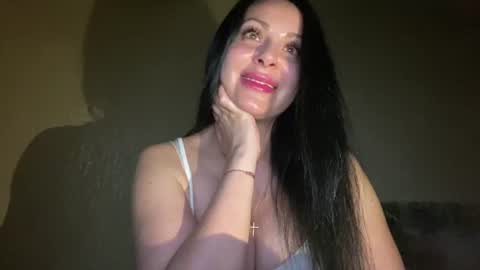 Snapshot of honeyvibe26 chatting on 19, 6, 2026 honeyvibe26 online show from 19, 6, 2026