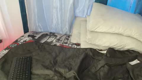 Snapshot of honeywhisper69 chatting on 3, 10, 2025 honeywhisper69 online show from 3, 10, 2025