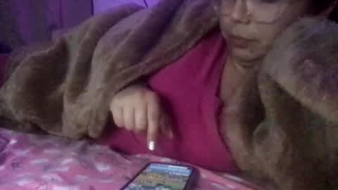 Snapshot of honeyy_89 chatting on 15, 11, 2025 honeyyy89 online show from 15, 11, 2025