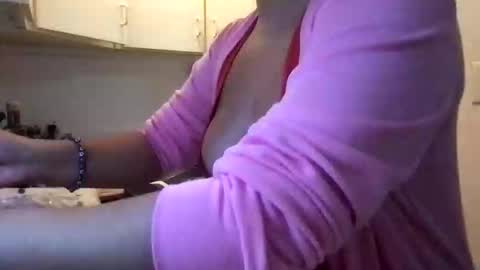 honeyyy89 online show from 15, 2, 2026