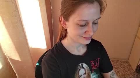 Snapshot of honeyy_bun chatting on 4, 6, 2026 honeyy_bun online show from 4, 6, 2026
