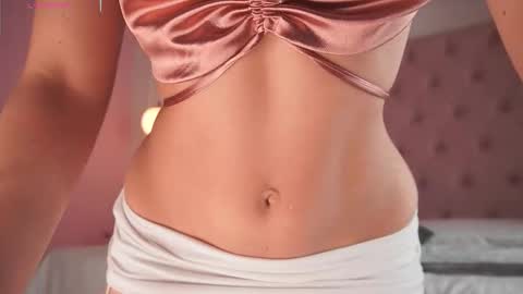 Honey Moon  Help me to reach 100 thumbs up online show from 25, 2, 2026