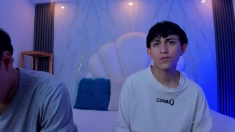 hoot_booys_ online show from 16, 1, 2026