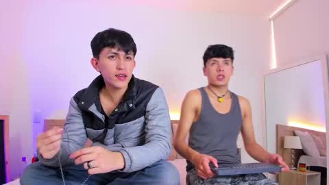 hoot_booys_ online show from 15, 3, 2026