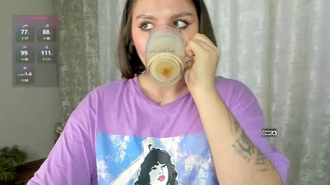 Snapshot of hoot_owl_cb chatting on 11, 2, 2025 Karina online show from 11, 2, 2025