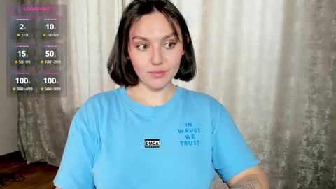 Snapshot of hoot_owl_cb chatting on 4, 3, 2025 Karina online show from 4, 3, 2025