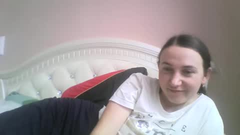 Snapshot of hootloove69 chatting on 12, 5, 2026 hootloove69 online show from 12, 5, 2026
