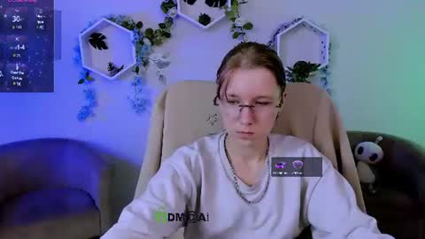 Snapshot of hope_shadow chatting on 17, 6, 2026 hope_shadow online show from 17, 6, 2026
