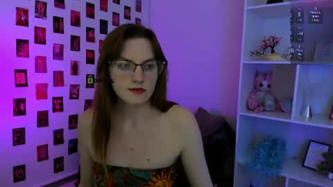 Snapshot of hope_shadow chatting on 20, 6, 2026 hope_shadow online show from 20, 6, 2026