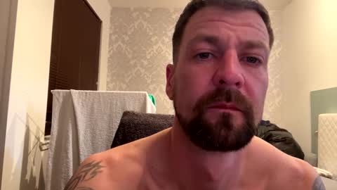 horndog1990123 online show from 21, 11, 2025