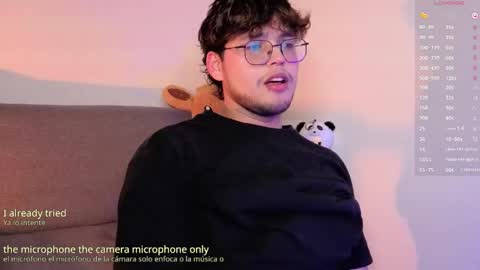Snapshot of hornsgoat_ chatting on 16, 4, 2026 Eduardo online show from 16, 4, 2026