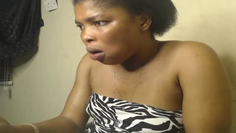 Snapshot of horny4bum chatting on 7, 2, 2025 horny4bum online show from 7, 2, 2025