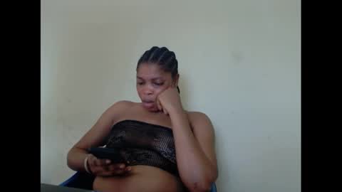 Snapshot of horny4bum chatting on 12, 2, 2025 horny4bum online show from 12, 2, 2025