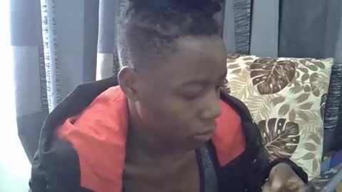 Leila online show from 10, 4, 2026