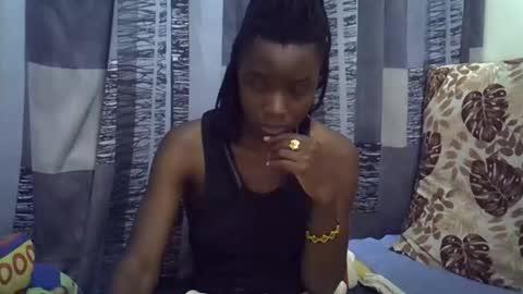 Snapshot of horny_baddie18 chatting on 2, 6, 2026 Leila online show from 2, 6, 2026