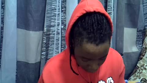 Snapshot of horny_baddie18 chatting on 21, 6, 2026 Leila online show from 21, 6, 2026