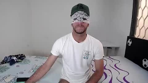 Snapshot of horny_dirty_bigcock chatting on 23, 11, 2025 BoyHornyDirty online show from 23, 11, 2025