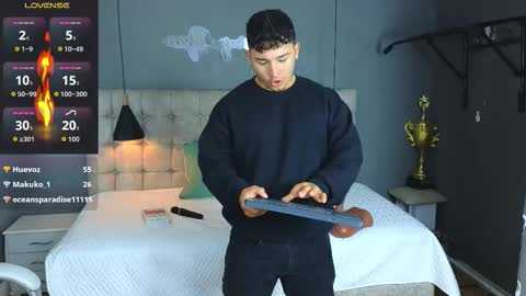 horny_nick18 online show from 24, 10, 2025