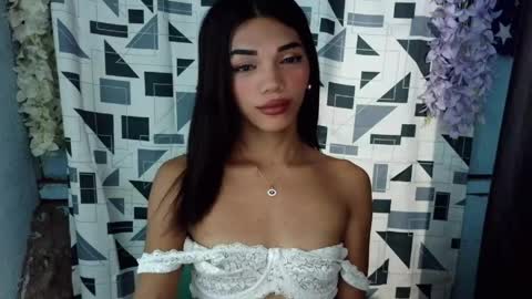 Rhiana online show from 13, 4, 2026