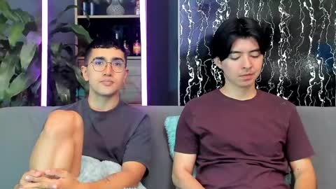 Alex and Camilo online show from 27, 4, 2026