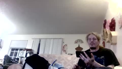 Snapshot of horny_wabbits chatting on 3, 4, 2026 Horny wabbits online show from 3, 4, 2026