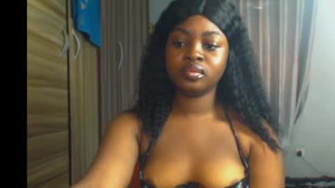 sandy online show from 27, 3, 2026