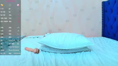 Snapshot of hornybarelylegalgirl chatting on 23, 2, 2025 Khloe online show from 23, 2, 2025