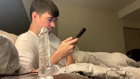 Justin 7 inches online show from 20, 1, 2025