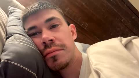 Justin 7 inches online show from 7, 3, 2026