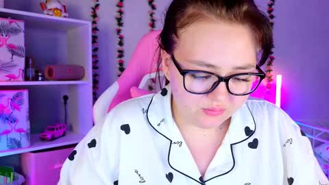 HornyCakee online show from 4, 3, 2025