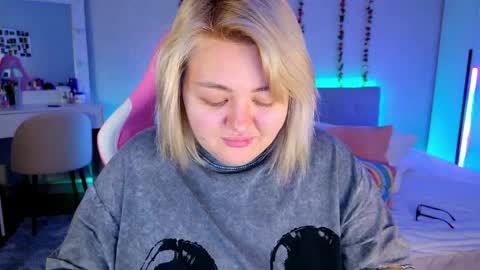 HornyCakee online show from 8, 4, 2026