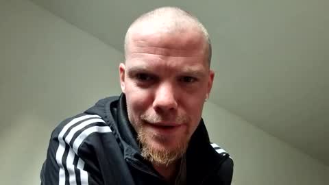 hornycologne4200 online show from 20, 3, 2026