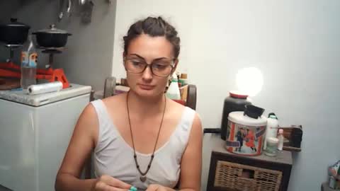 Snapshot of hornyhippies0080 chatting on 5, 6, 2026 Nix D online show from 5, 6, 2026