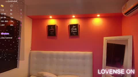 Valentina  online show from 10, 1, 2025