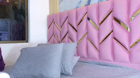 Valentina  online show from 16, 9, 2025