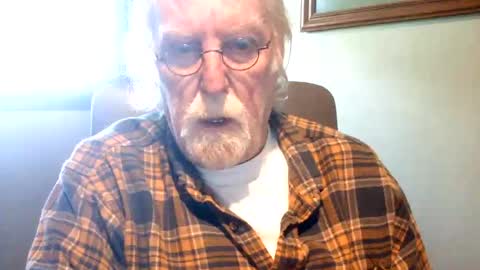 Snapshot of hornyinohio9 chatting on 23, 4, 2026 HornyInOhio9 online show from 23, 4, 2026