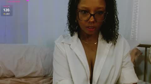 Horny Little Honey online show from 28, 2, 2025