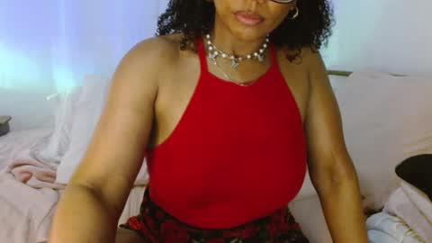 Horny Little Honey online show from 2, 3, 2025