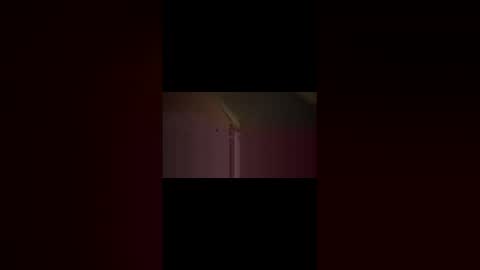 Snapshot of hornyonelooking1 chatting on 4, 12, 2025 hornyonelooking1 online show from 4, 12, 2025