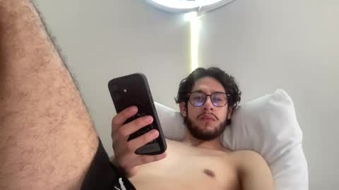 Snapshot of hornypizzaboyx chatting on 4, 3, 2026 Joe online show from 4, 3, 2026